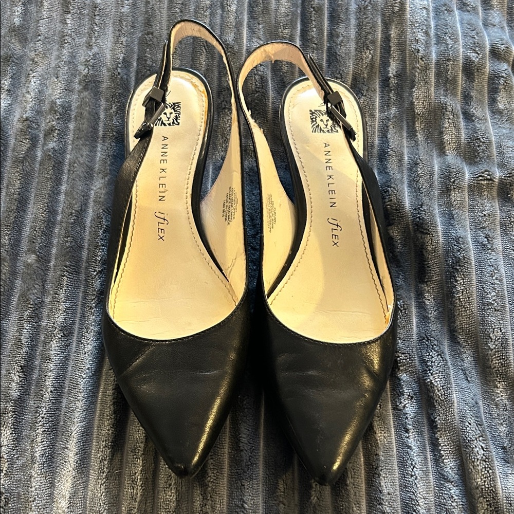 Anne Klein Black Pointed Slingback Heels